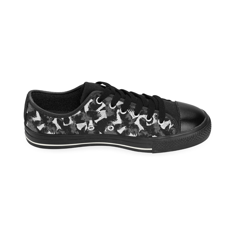 Crow illustration pattern Men's Low Top Canvas Shoes Black