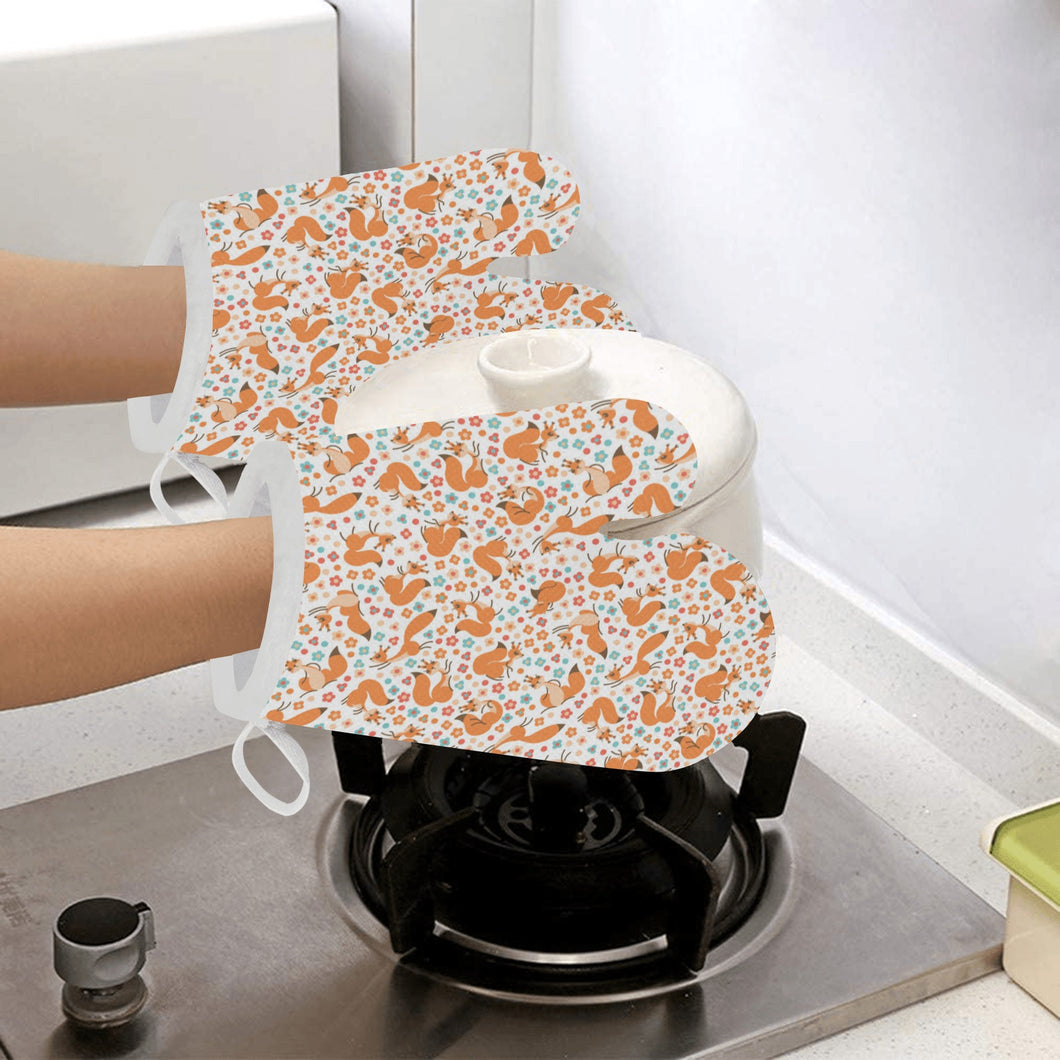 Squirrel Pattern Print Design 05 Heat Resistant Oven Mitts