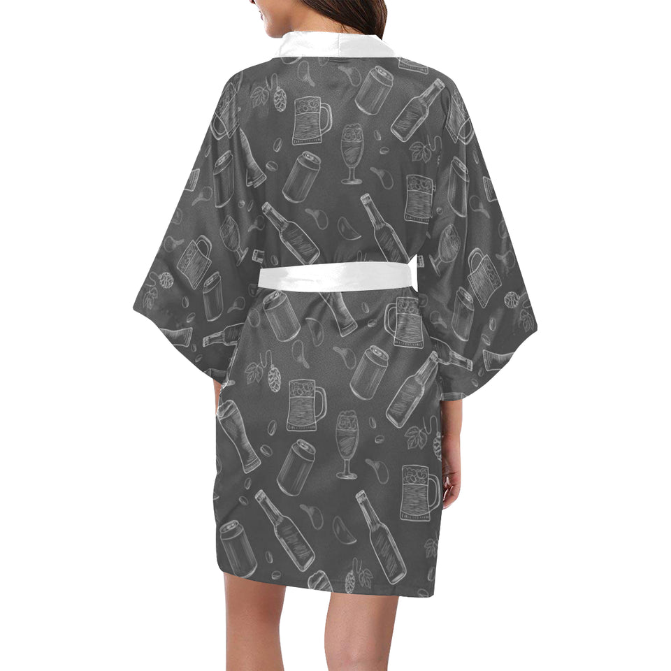 Beer hand drawn pattern Women's Short Kimono Robe