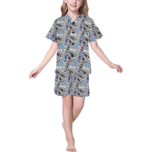 Skate Board Pattern Print Design 03 Kids' Boys' Girls' V-Neck Short Pajama Set