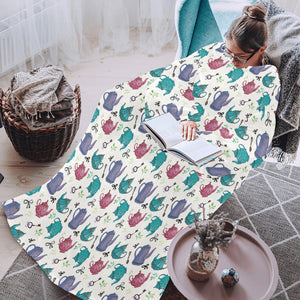 Tea pots Pattern Print Design 05 Blanket Robe with Sleeves