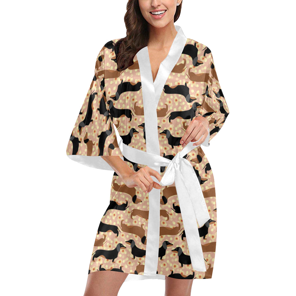 Dachshund floral background Women's Short Kimono Robe