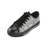 Beautiful deers Winter Christmas Men's Low Top Canvas Shoes Black