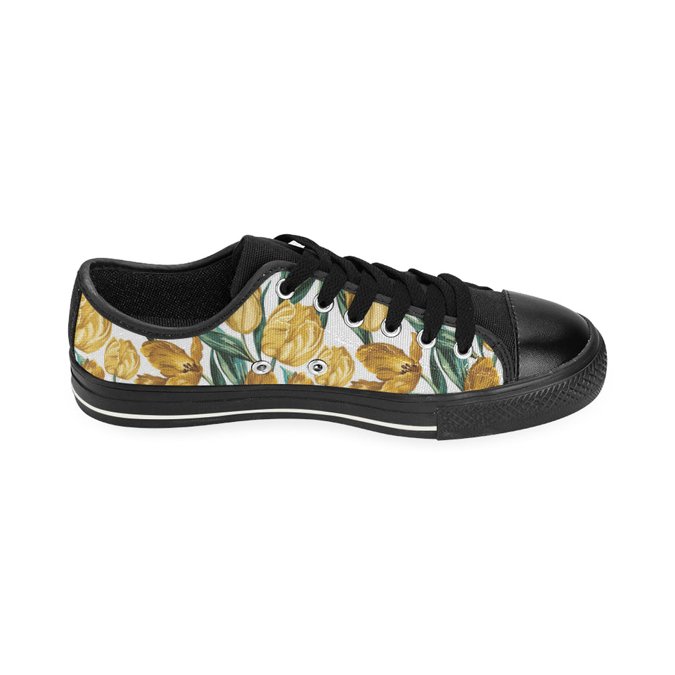 yellow tulips pattern Men's Low Top Canvas Shoes Black