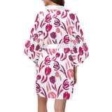 pink sketch tulip pattern Women's Short Kimono Robe