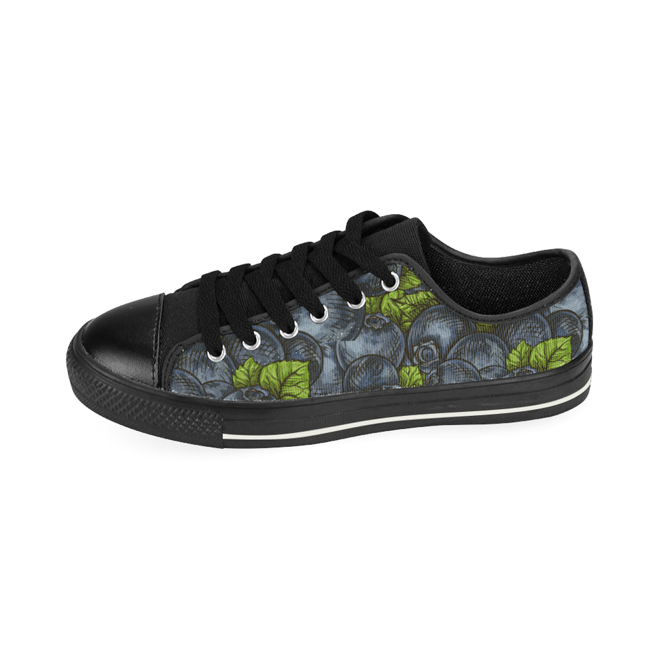 blueberry pattern Men's Low Top Canvas Shoes Black