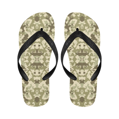 Light Green camouflage pattern Unisex Flip Flops