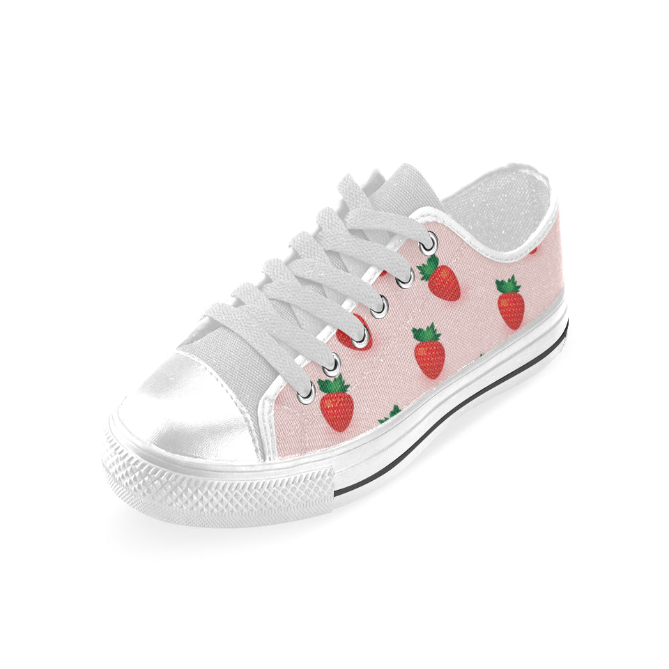 Strawberry beautiful pattern Men's Low Top Shoes White