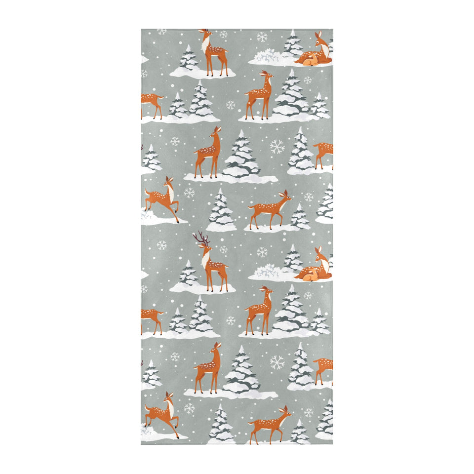 Beautiful deers Winter Christmas Beach Towel
