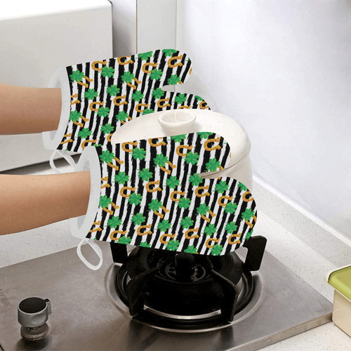 Horseshoes Pattern Print Design 01 Heat Resistant Oven Mitts
