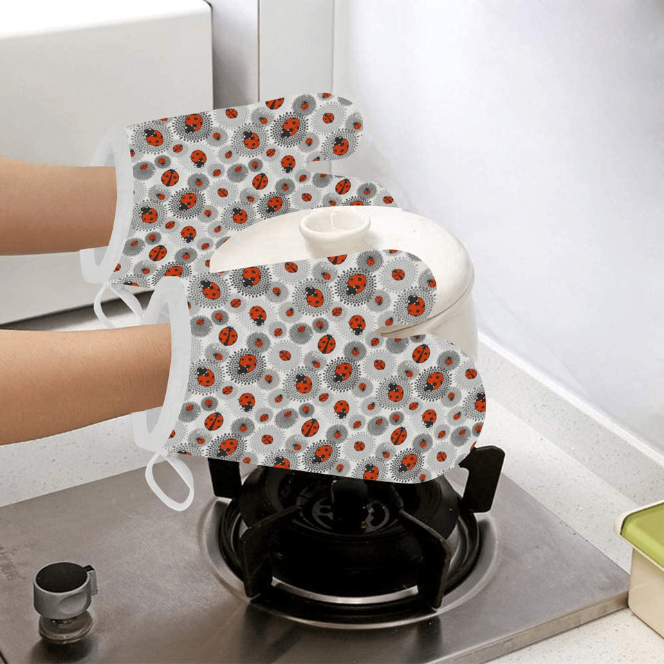 Ladybug Pattern Print Design 05 Heat Resistant Oven Mitts