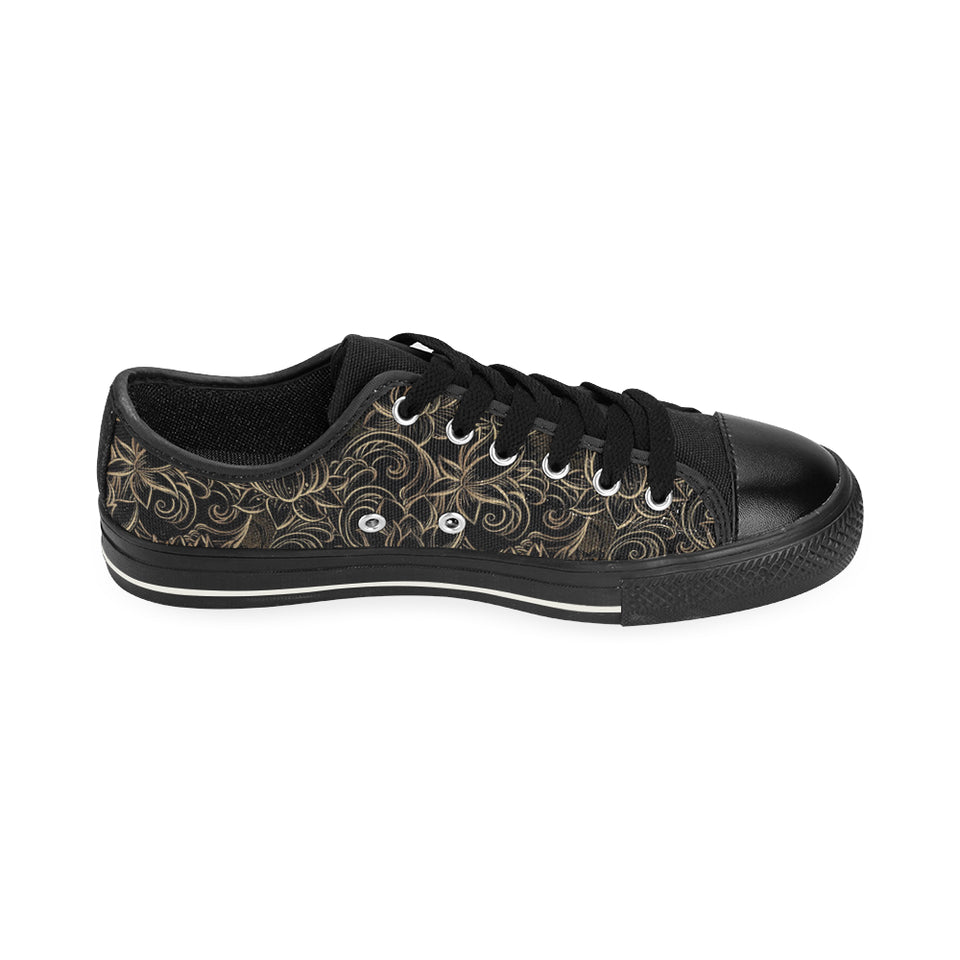 luxurious gold lotus waterlily black background Men's Low Top Canvas Shoes Black
