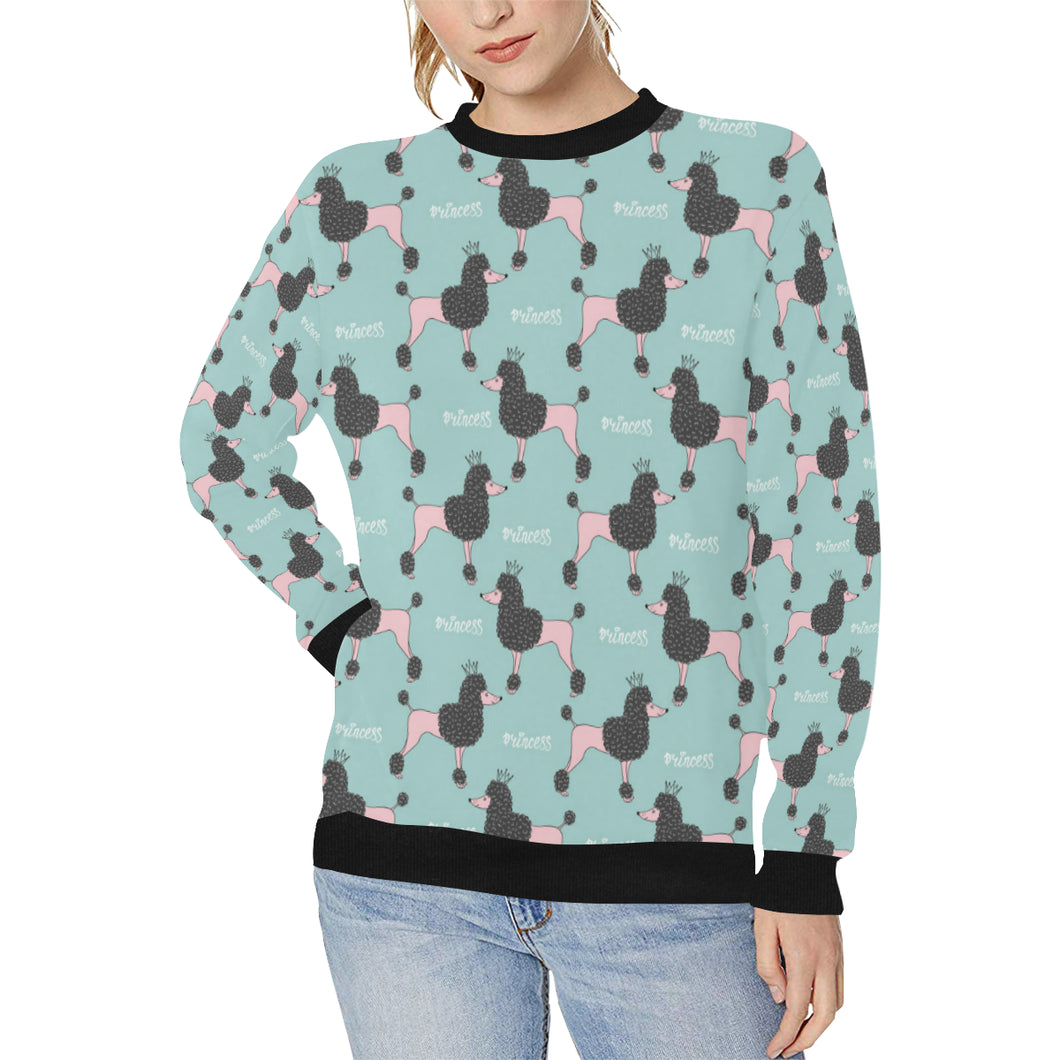 poodle dog green background Women's Crew Neck Sweatshirt