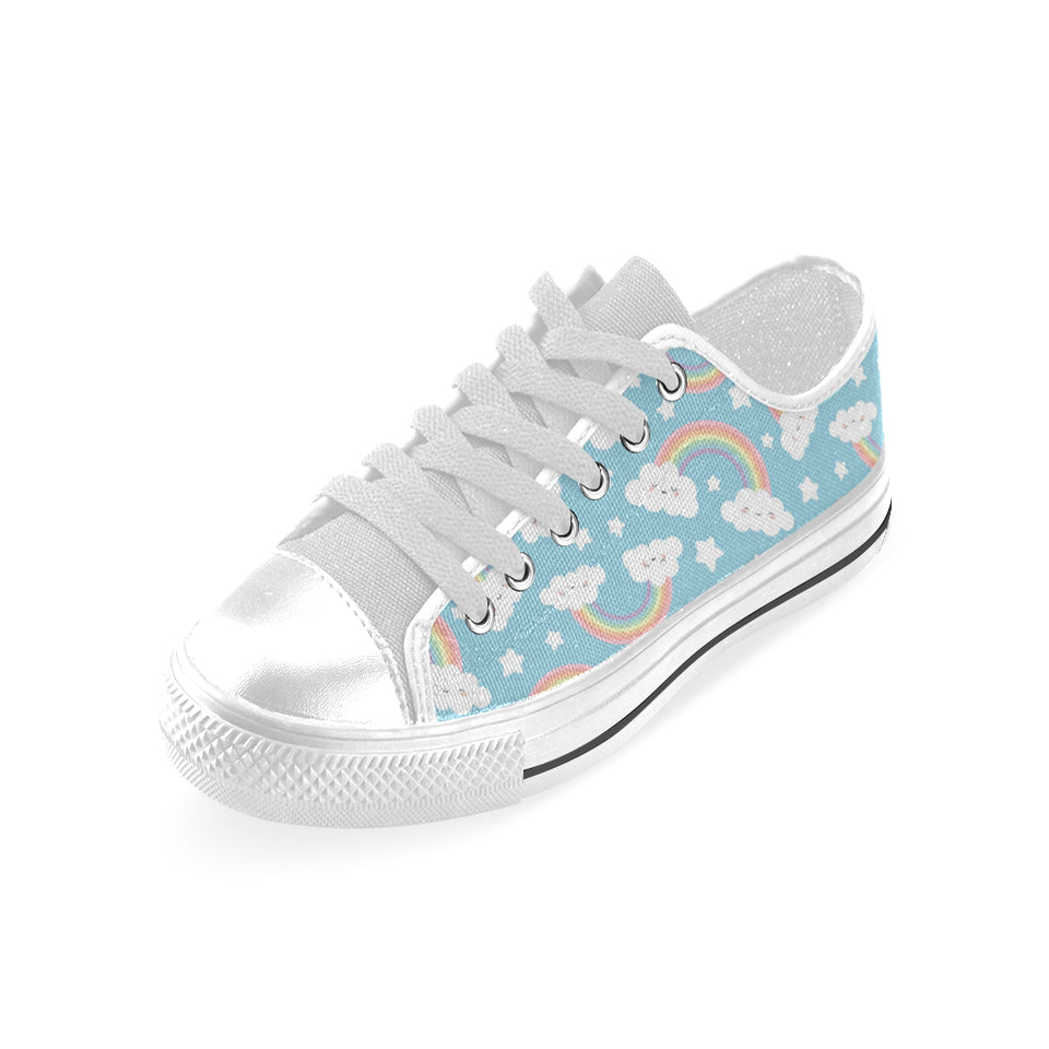 Cute rainbow clound star pattern blue background Men's Low Top Shoes White