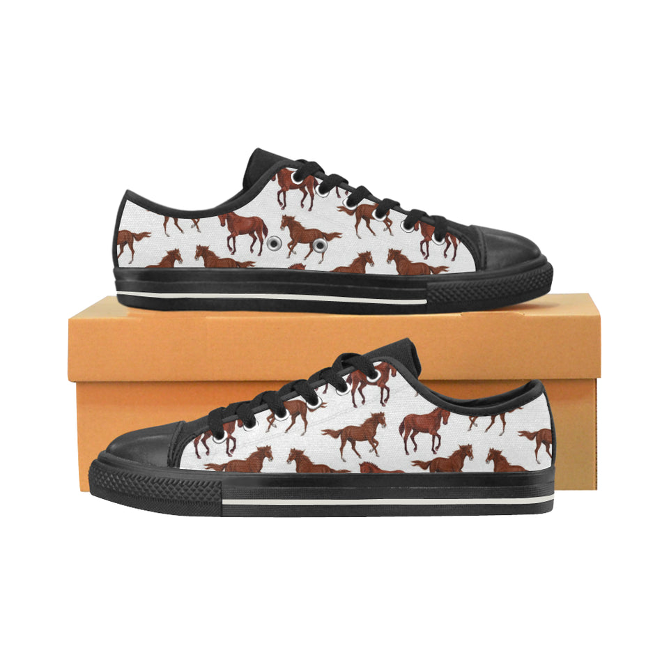 Horses running pattern background Men's Low Top Canvas Shoes Black