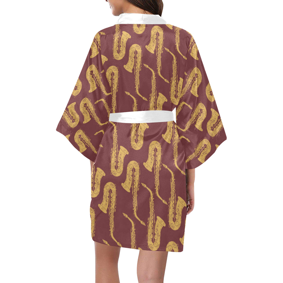 Hand drawn gold saxophone red background Women's Short Kimono Robe