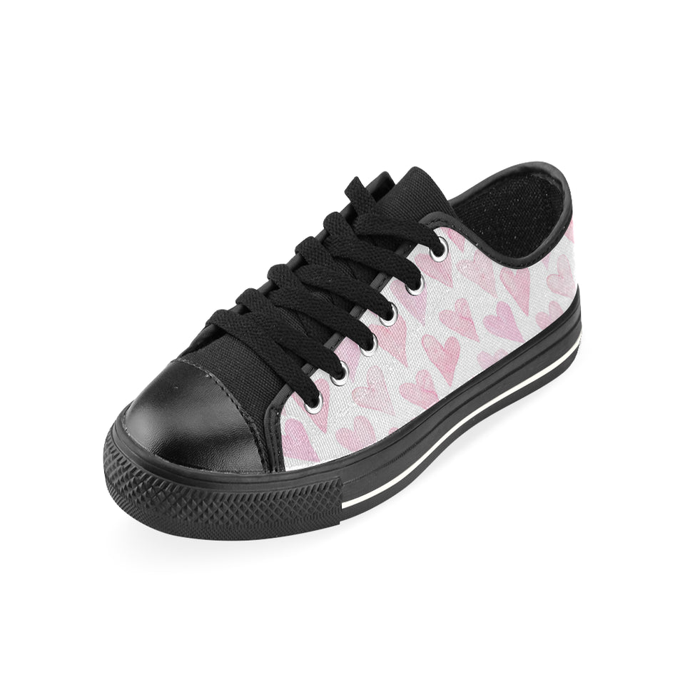 Watercolor pink heart pattern Men's Low Top Canvas Shoes Black