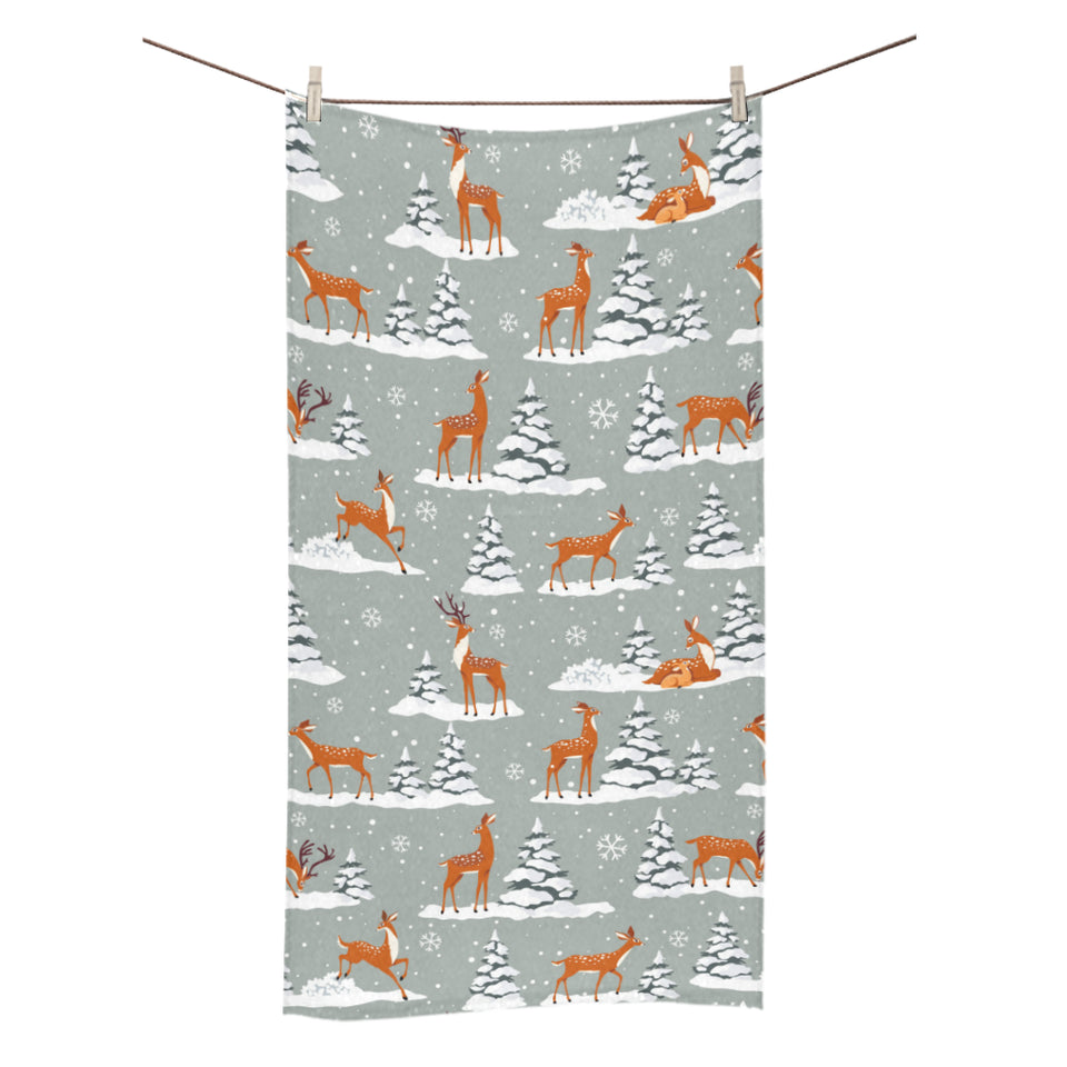 Beautiful deers Winter Christmas Bath Towel