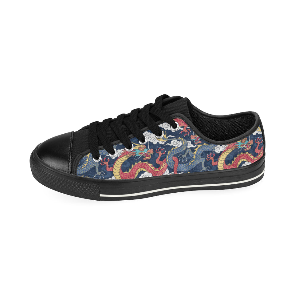 Blue red dragon cloud pattern Men's Low Top Canvas Shoes Black