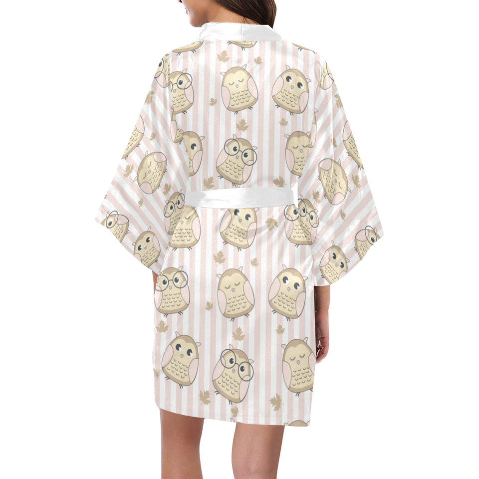 cute owl leaf Women's Short Kimono Robe