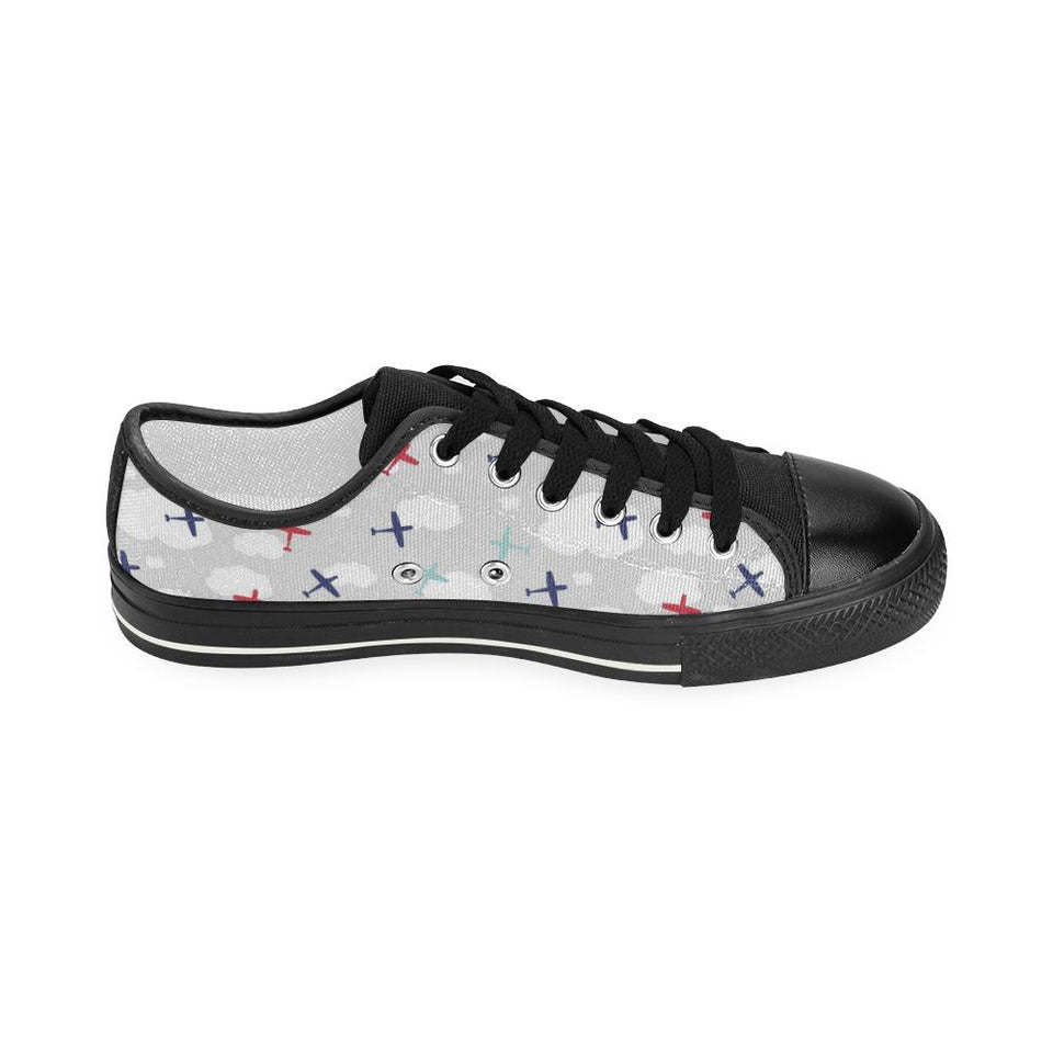 Airplane cloud grey background Kids' Boys' Girls' Low Top Canvas Shoes Black