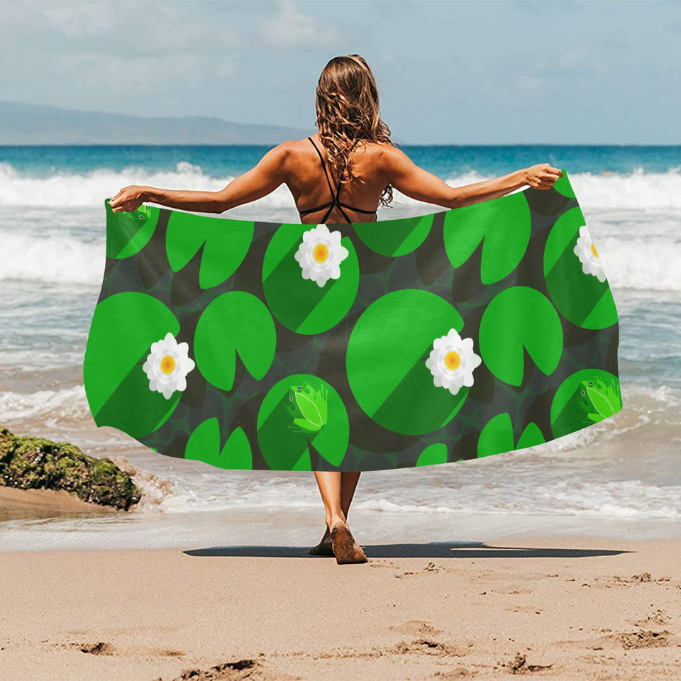 Frog waterlily pattern Beach Towel