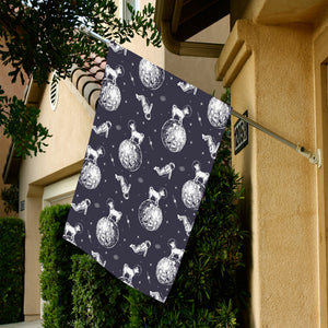 Chihuahua space helmet. astronaut pattern House Flag Garden Flag