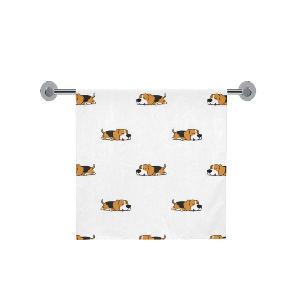 Cute beagle dog sleeping pattern Bath Towel