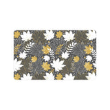 Beautiful gold autumn maple leaf pattern Doormat