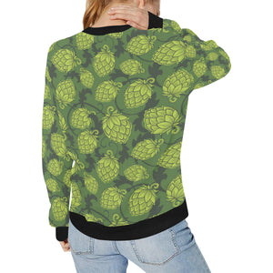 Hop pattern Hop cone background Women's Crew Neck Sweatshirt