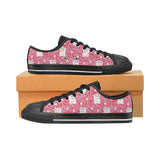 Maneki neko cat sakura pink background Men's Low Top Canvas Shoes Black