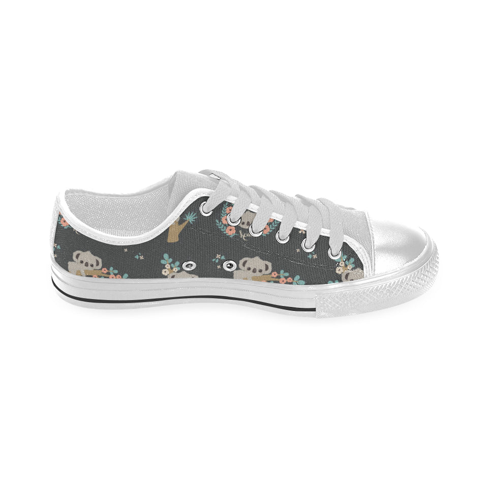 Cute koala pattern Men's Low Top Canvas Shoes White