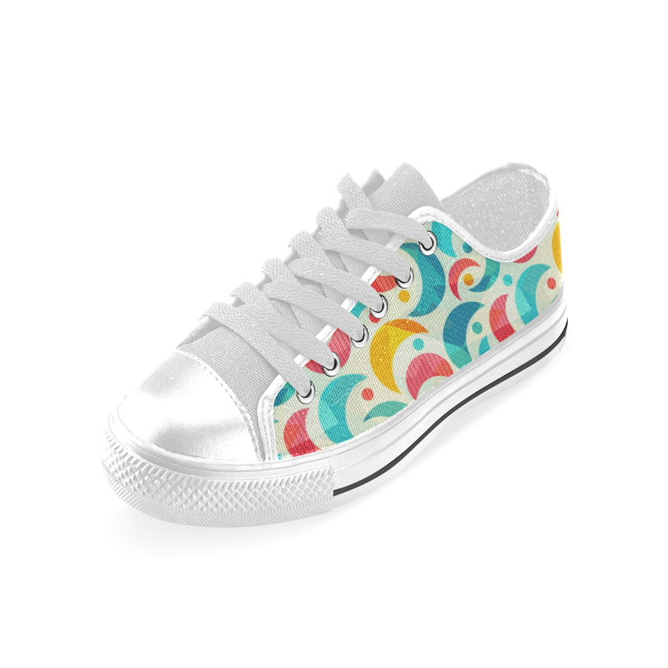 Colorful moon pattern Men's Low Top Canvas Shoes White