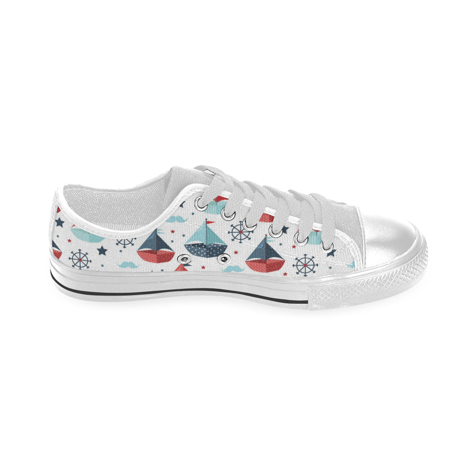 Cute color paper sailboat pattern Men's Low Top Shoes White