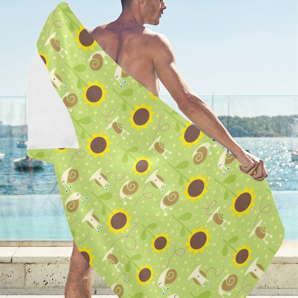 Snail Pattern Print Design 01 Beach Towel