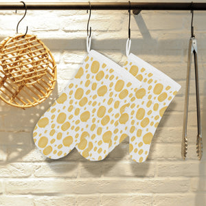 Potato Chips Pattern Print Design 03 Heat Resistant Oven Mitts