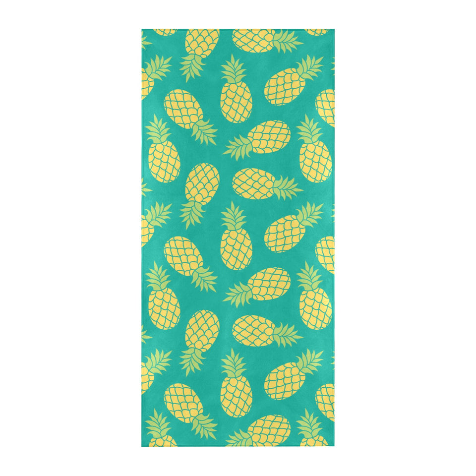 Pineapples pattern green background Beach Towel
