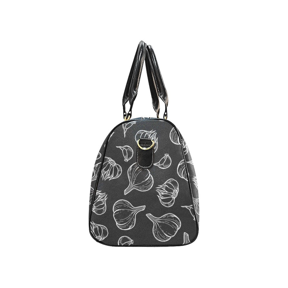 Garlic pattern black background Travel Bag