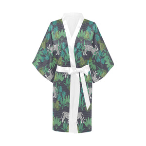 white bengal tigers tropical plant Women's Short Kimono Robe