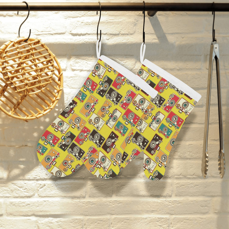 Camera Pattern Print Design 02 Heat Resistant Oven Mitts