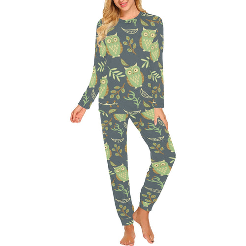 Cute owls leaves pattern Women's All Over Print Pajama Set