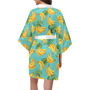 Banana Palm Leaves pattern background Women's Short Kimono Robe