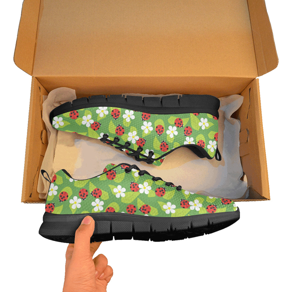 Ladybug Pattern Print Design 01 Men's Breathable Sneakers ( Model 055)