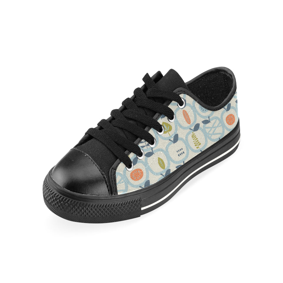 apples leaves pattern Men's Low Top Canvas Shoes Black