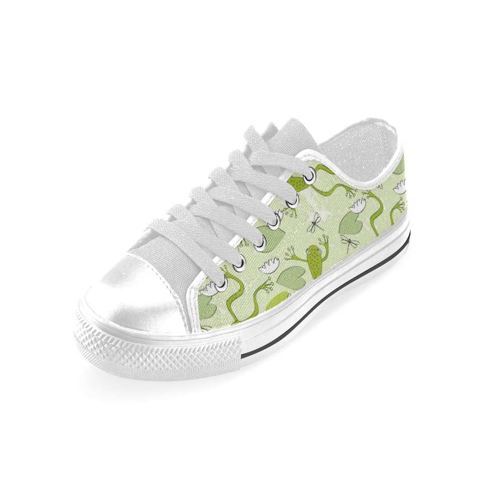 Cute frog dragonfly pattern Men's Low Top Canvas Shoes White