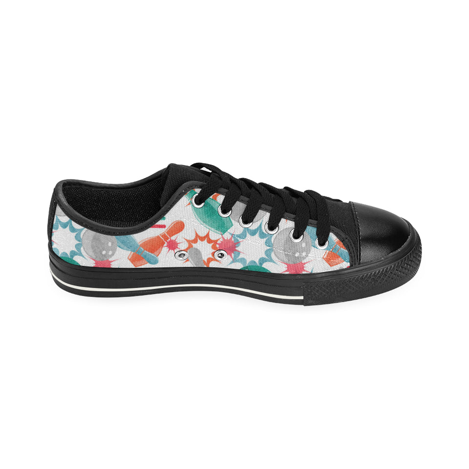 Watercolor bowling pattern Men's Low Top Canvas Shoes Black