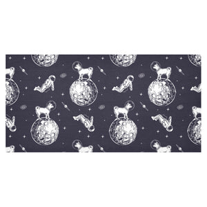 Chihuahua space helmet. astronaut pattern Tablecloth