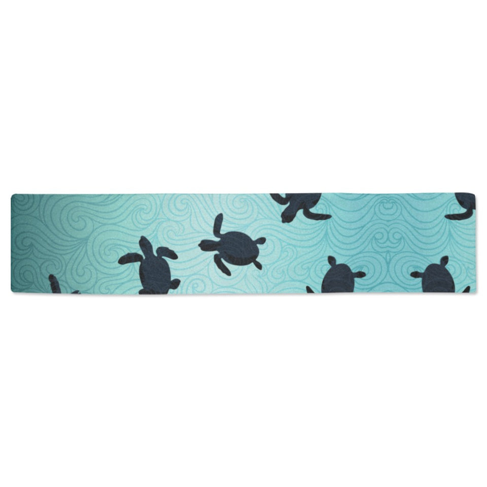 Sea turtle with blue ocean backgroud Table Runner