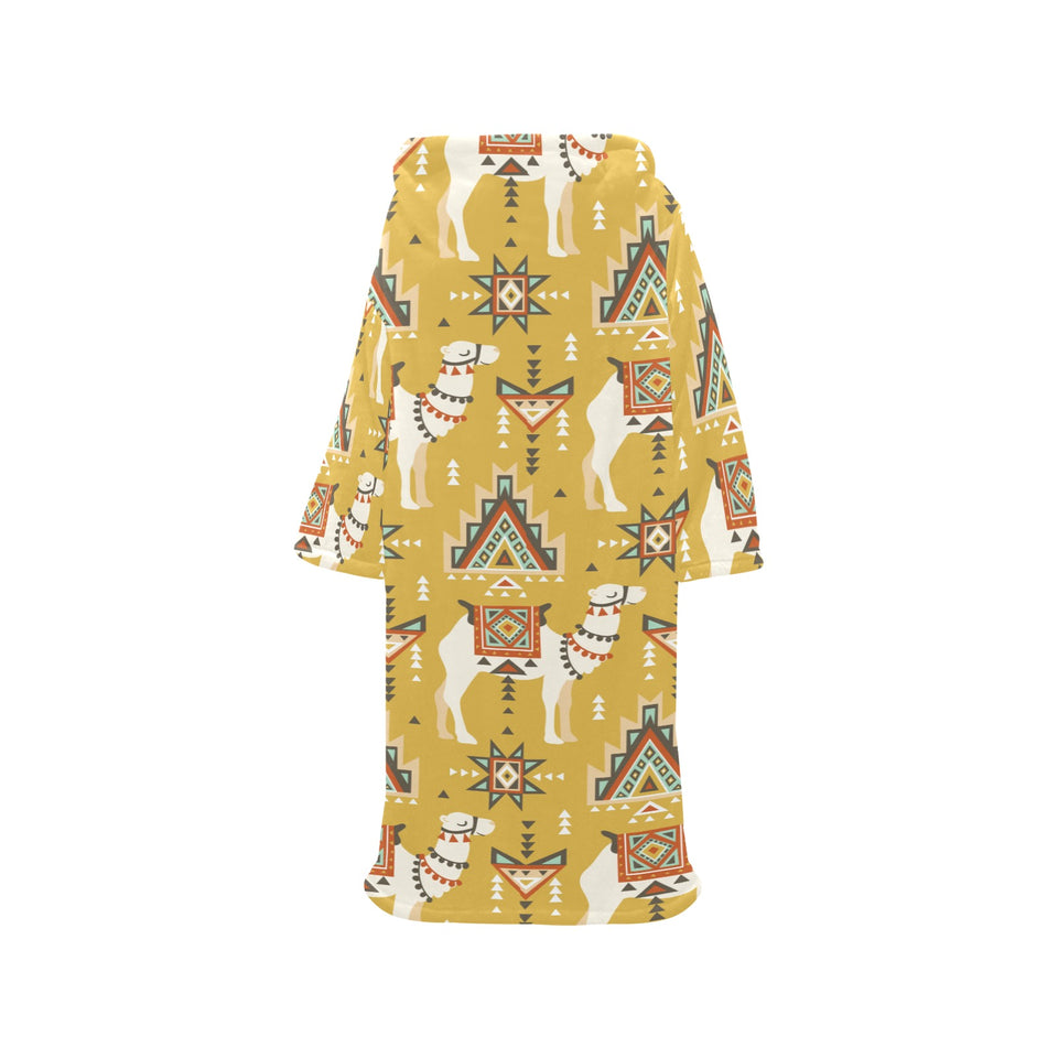 Camels ethnic motif pattern Blanket Robe with Sleeves