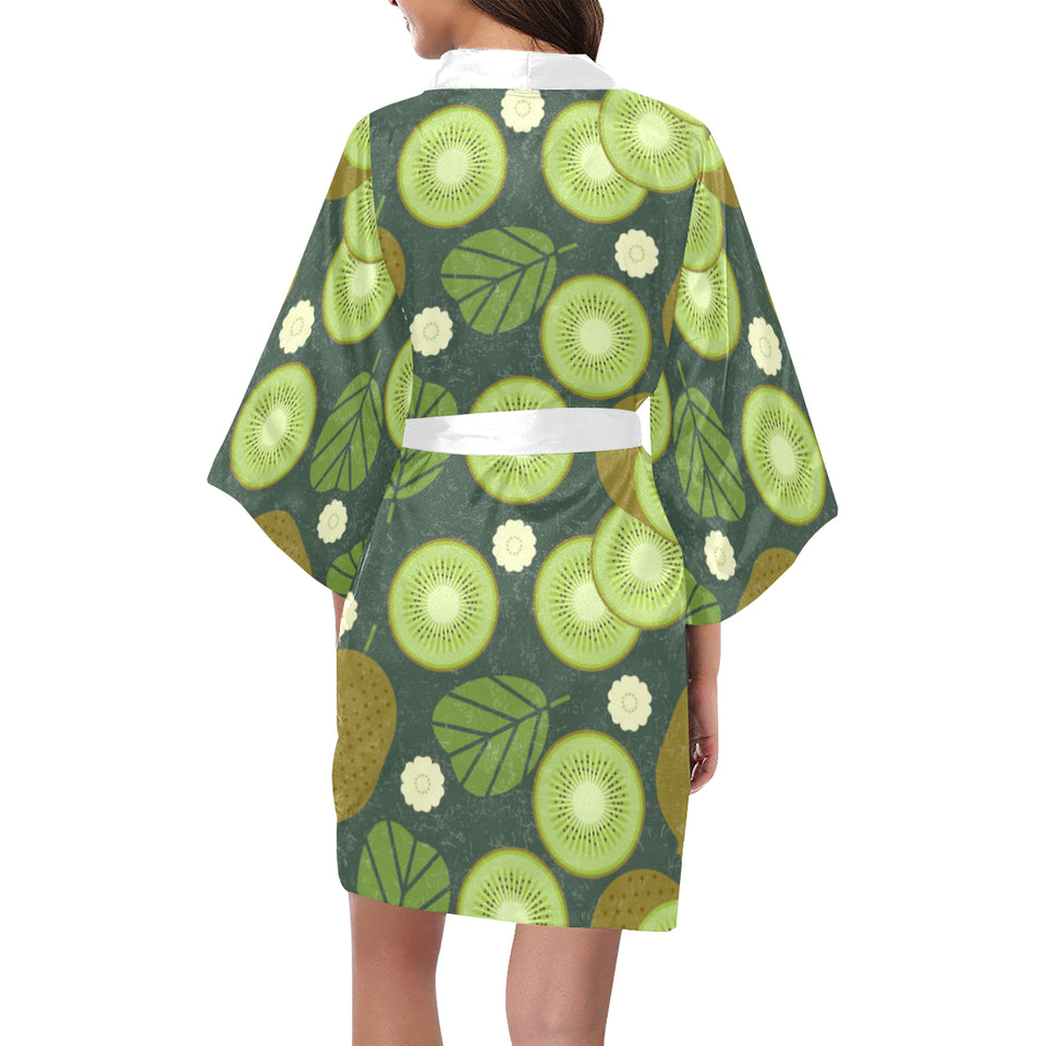 Whole sliced kiwi leave and flower Women's Short Kimono Robe